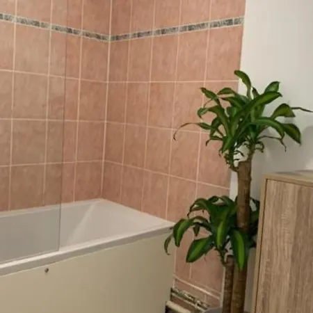 Apartment Superbe En *